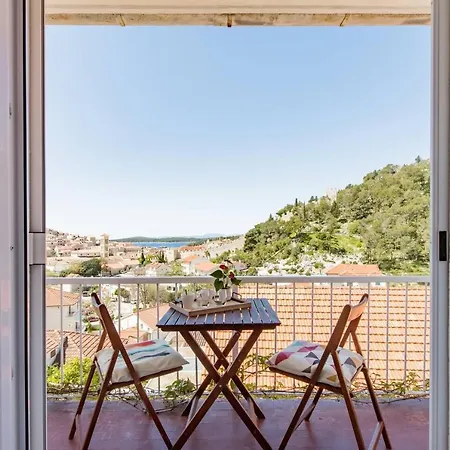 Vuljan بيت ضيافة